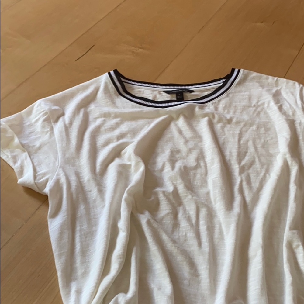 Banana republic top with black around the neck